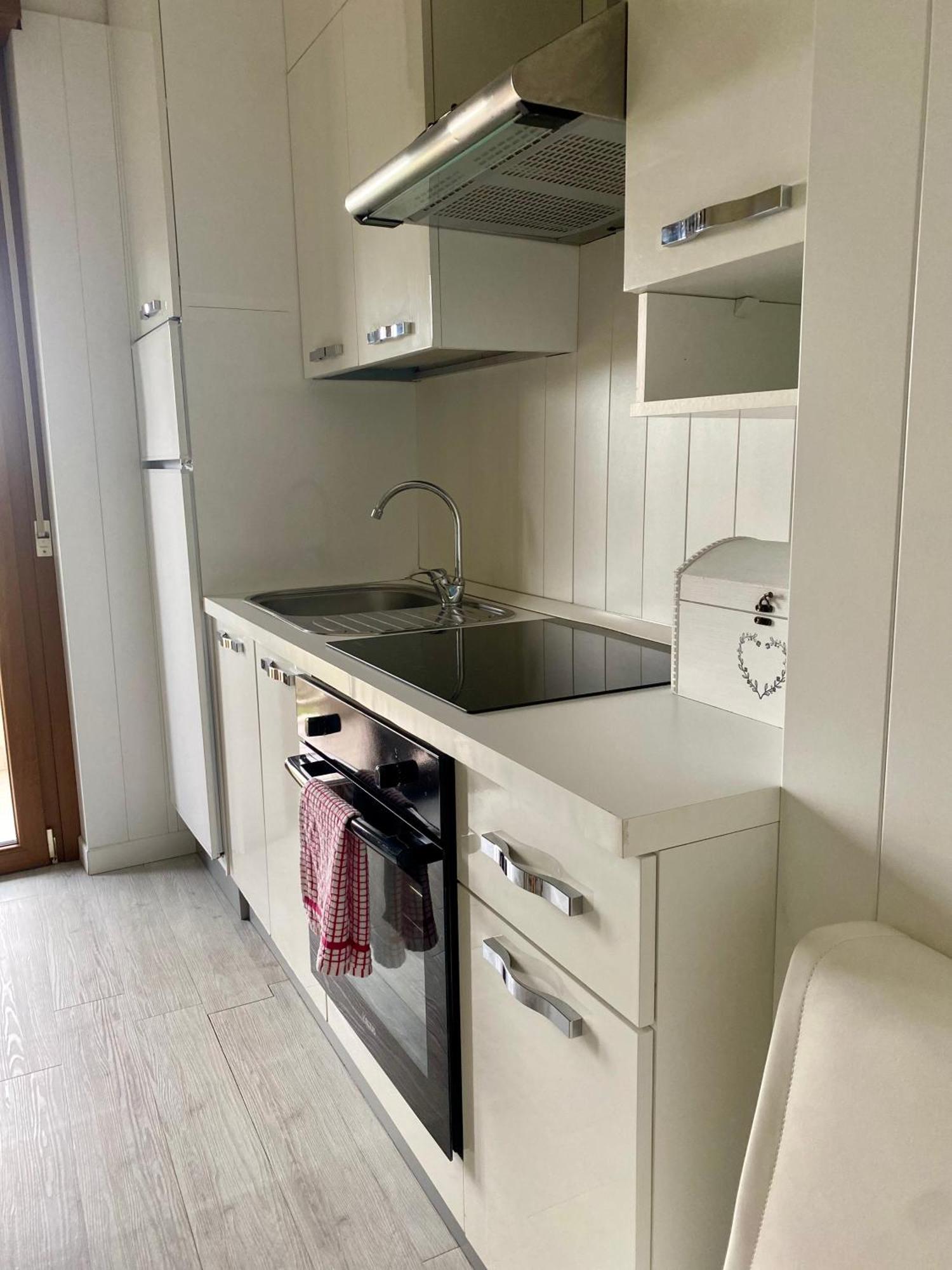 47 Apartment Novara
